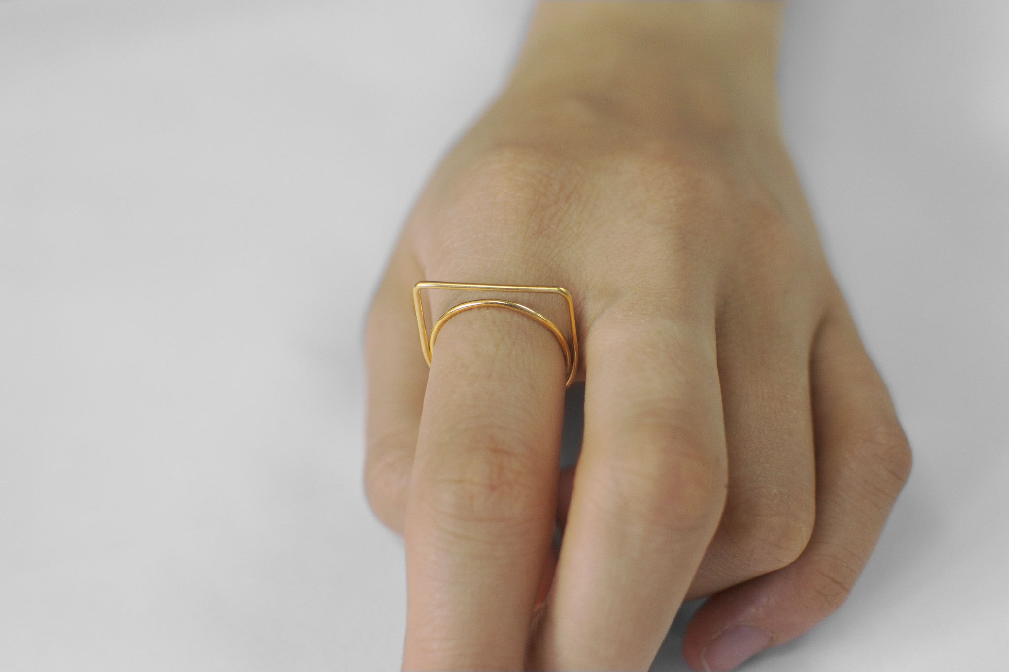 →Square Top← Finger Ring