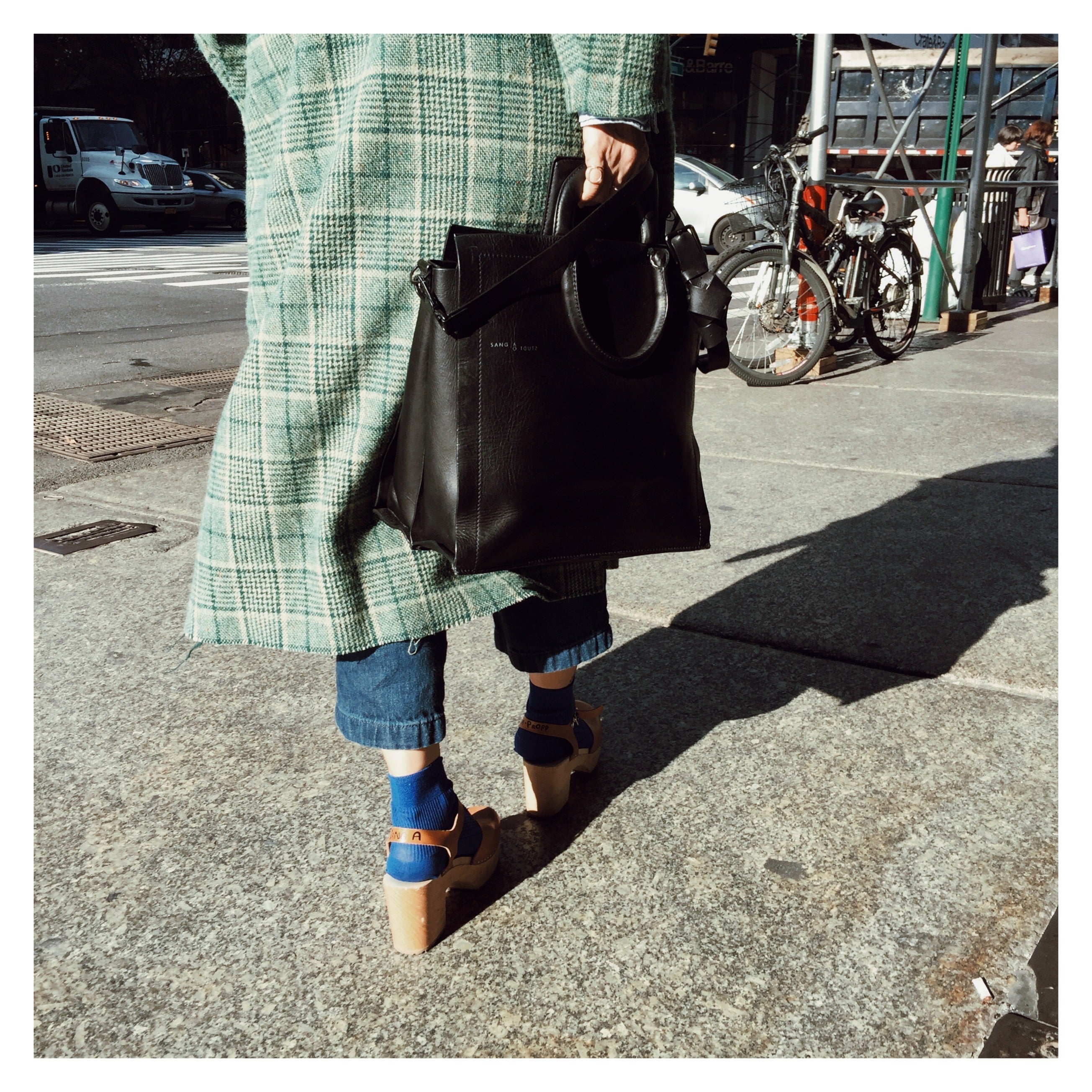 →DUPLE← BLACK CALF LEATHER