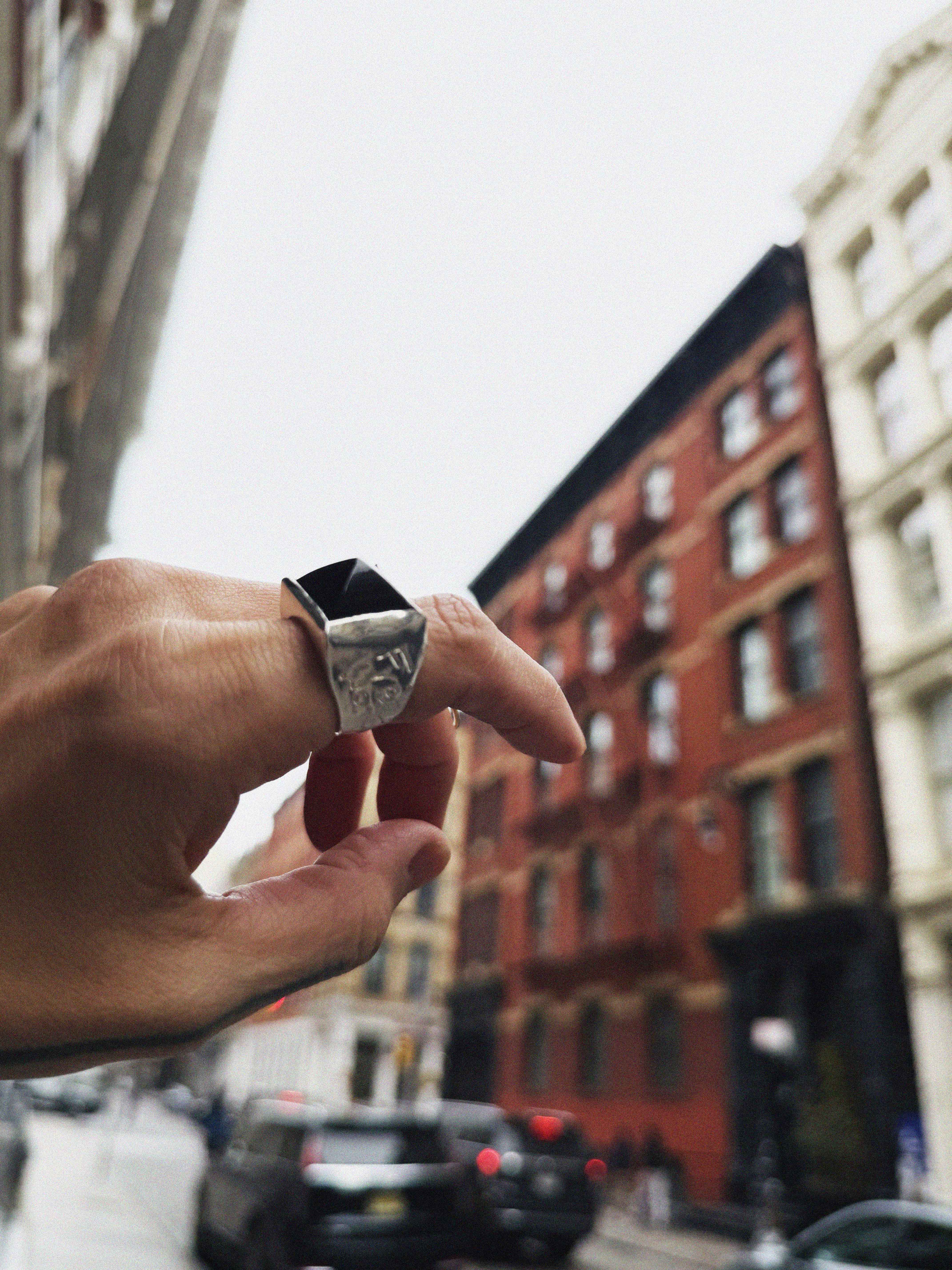 →KIND BLACK FREE WOMAN← BLACK ONYX STERLING SILVER FINGER RING