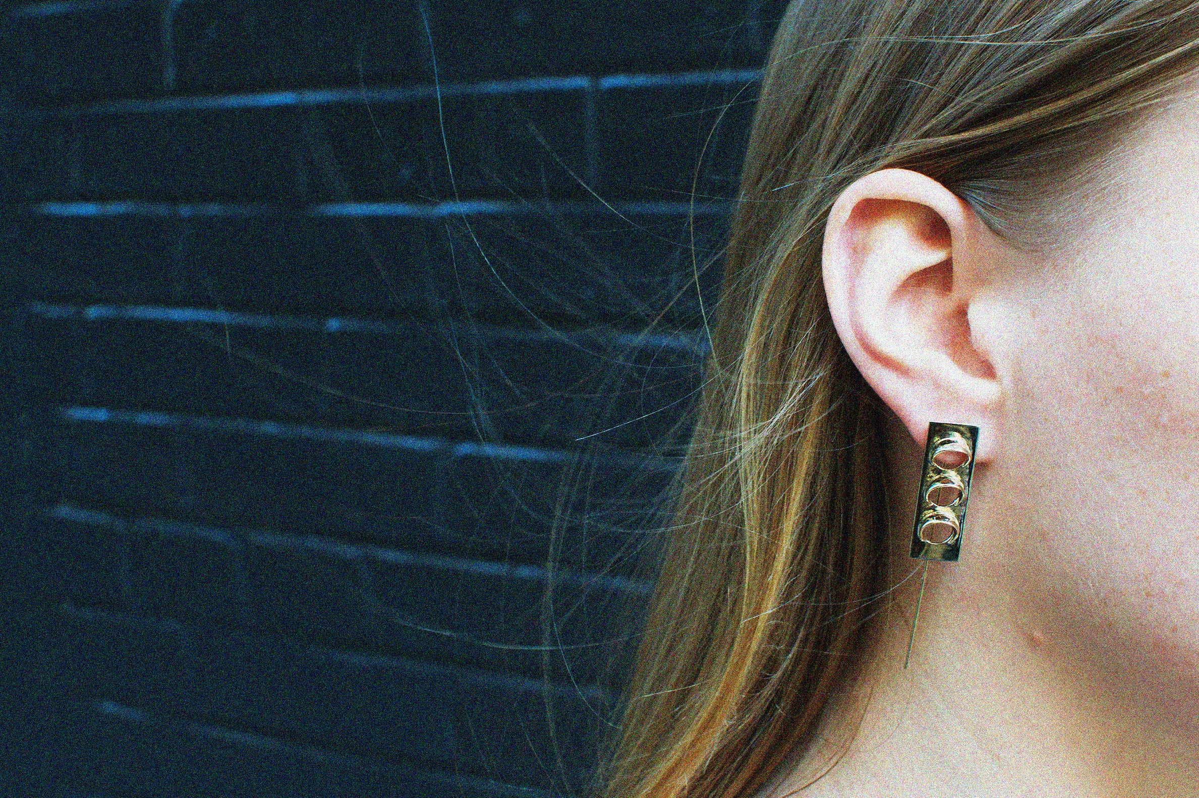 →STOP LIGHT← EARRING