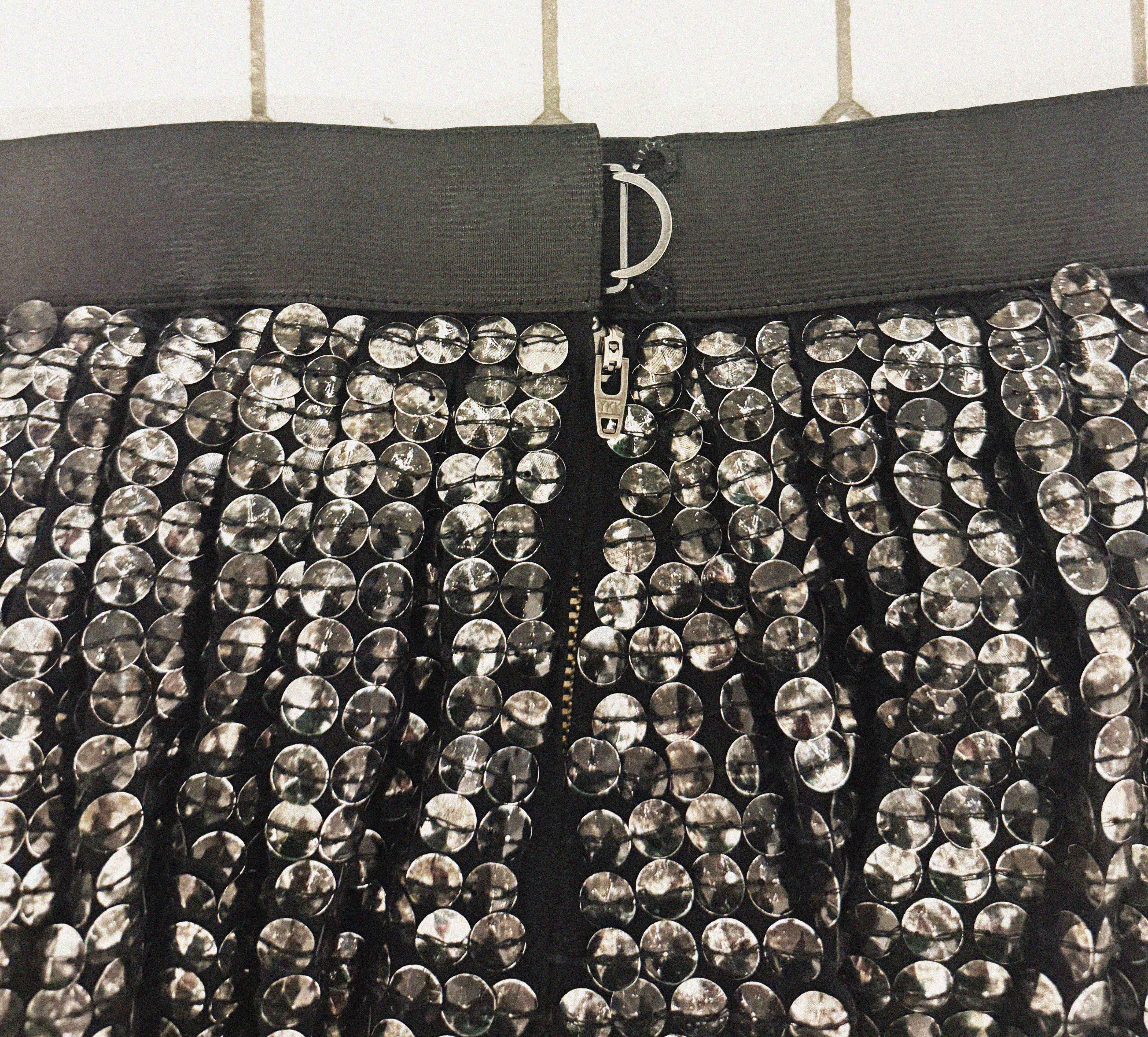 →EMBELLISHED TEXTURED BUBBLE SKIRT← SANG A SELECTS