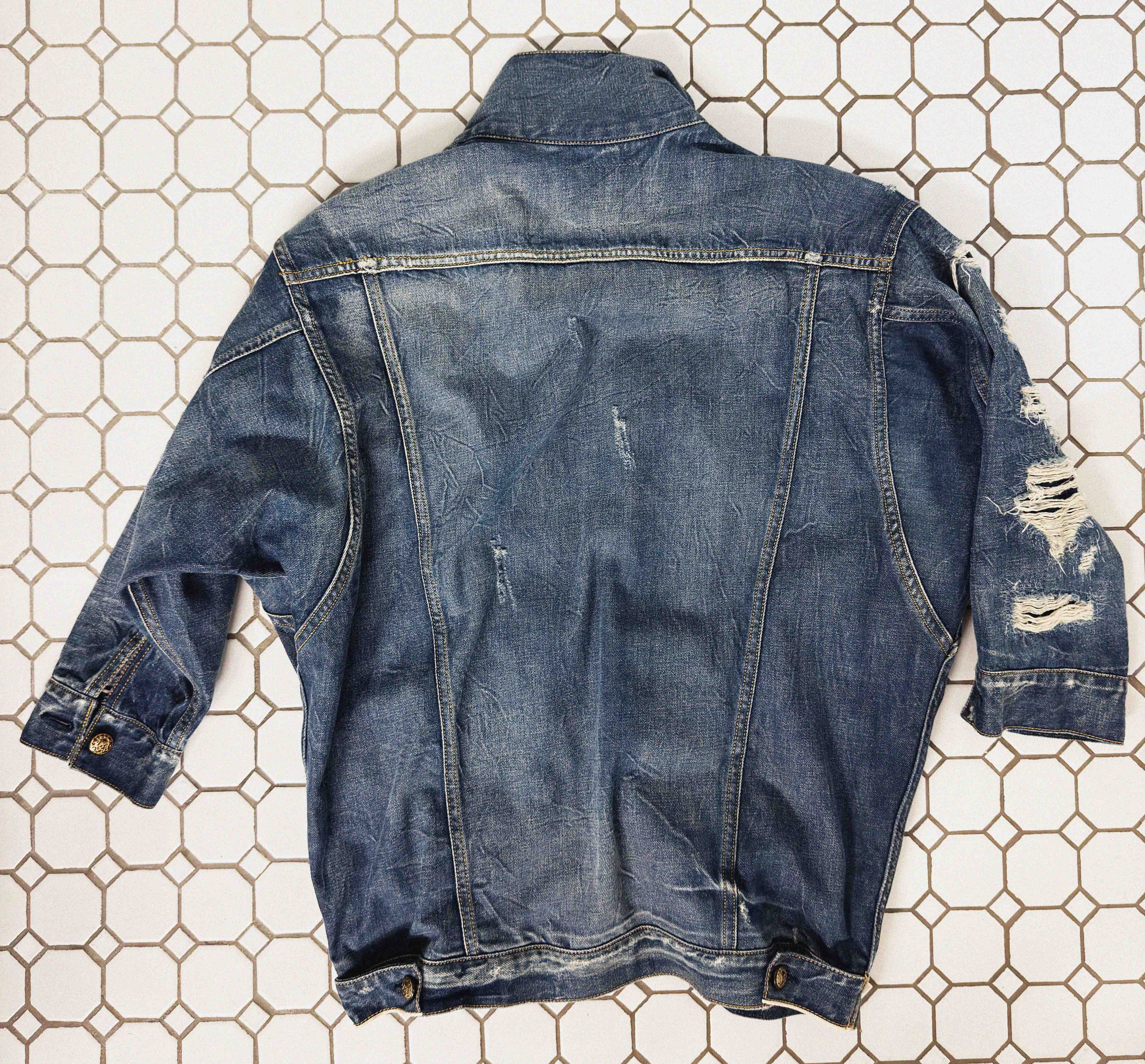 →DISTRESSED OVERSIZED WINGED DENIM JACKET← SANG A SELECTS