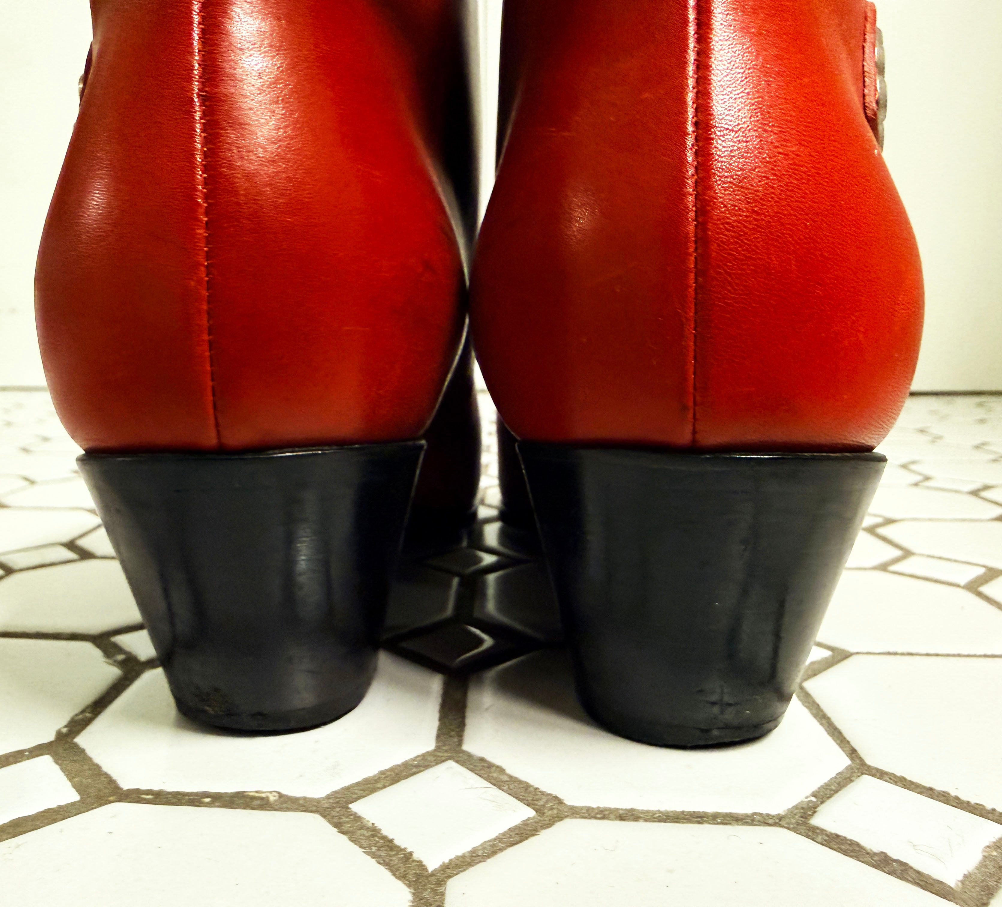 →SAINT LAURENT RED ANKLE BOOTS← SANG A SELECTS