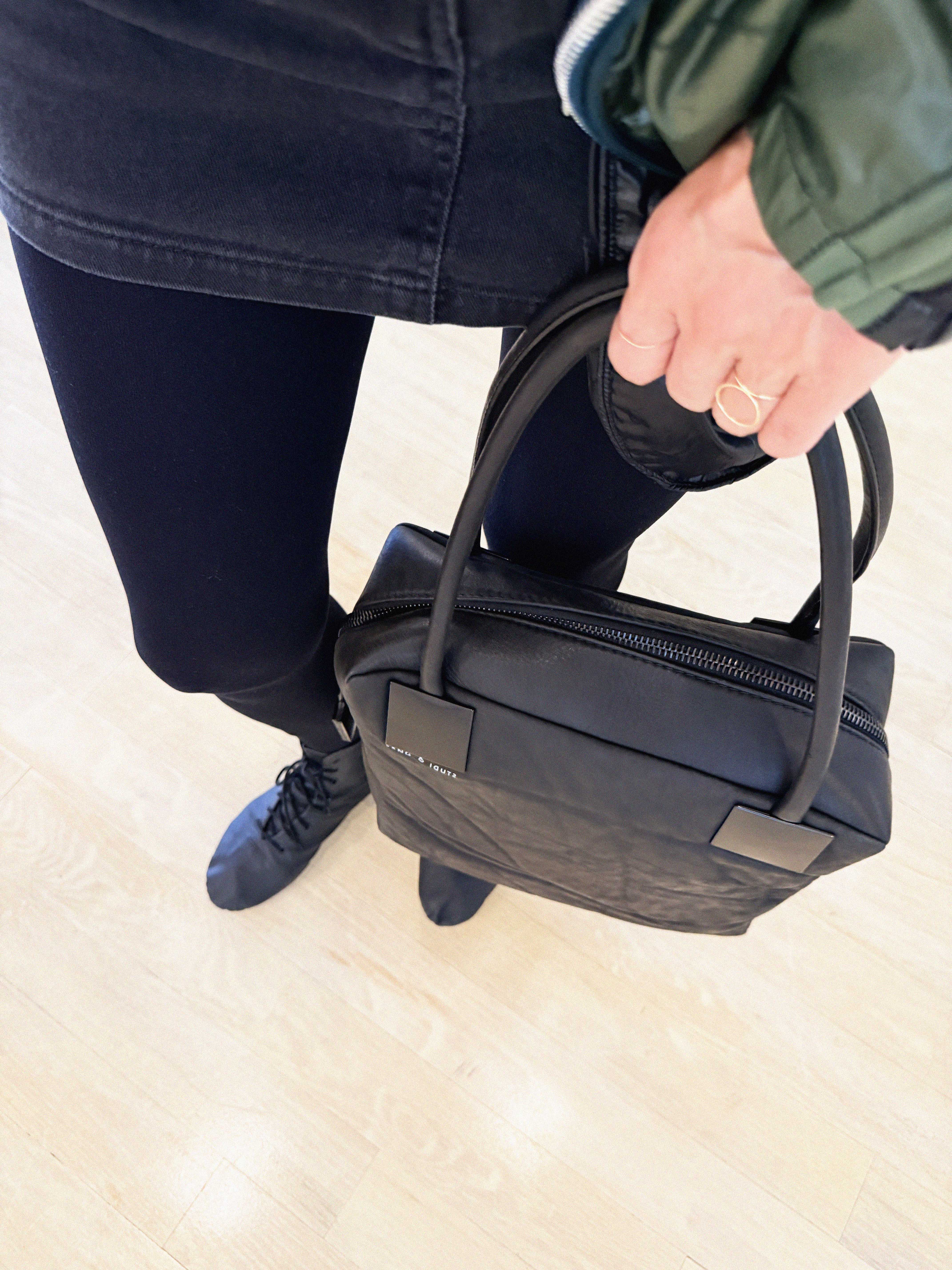→River .Luxe← Waxed Wet Black Calf Leather