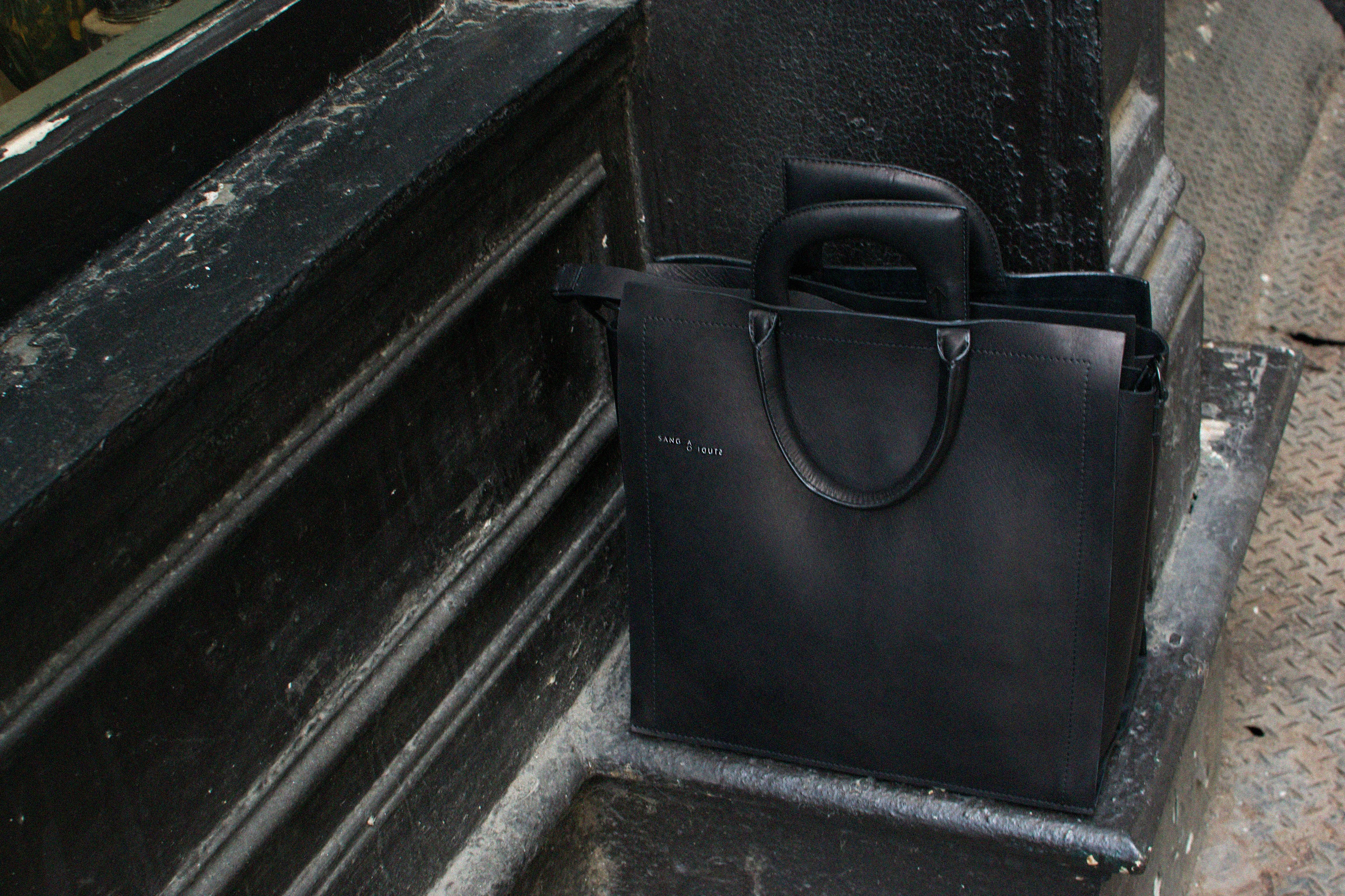 →DUPLE← BLACK CALF LEATHER